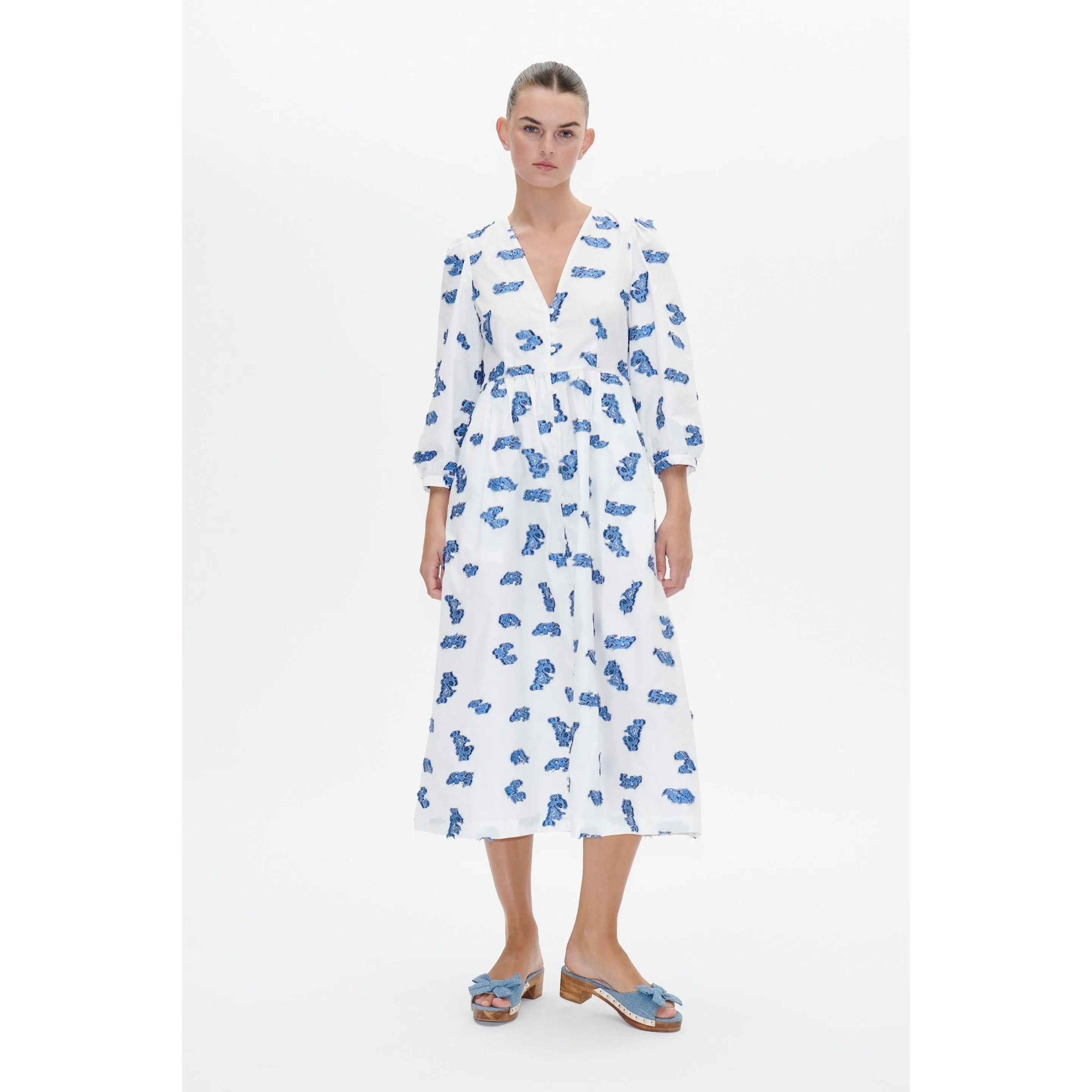 Baum und Pferdgarten Asina Dress Blue Bouquet Jacquard