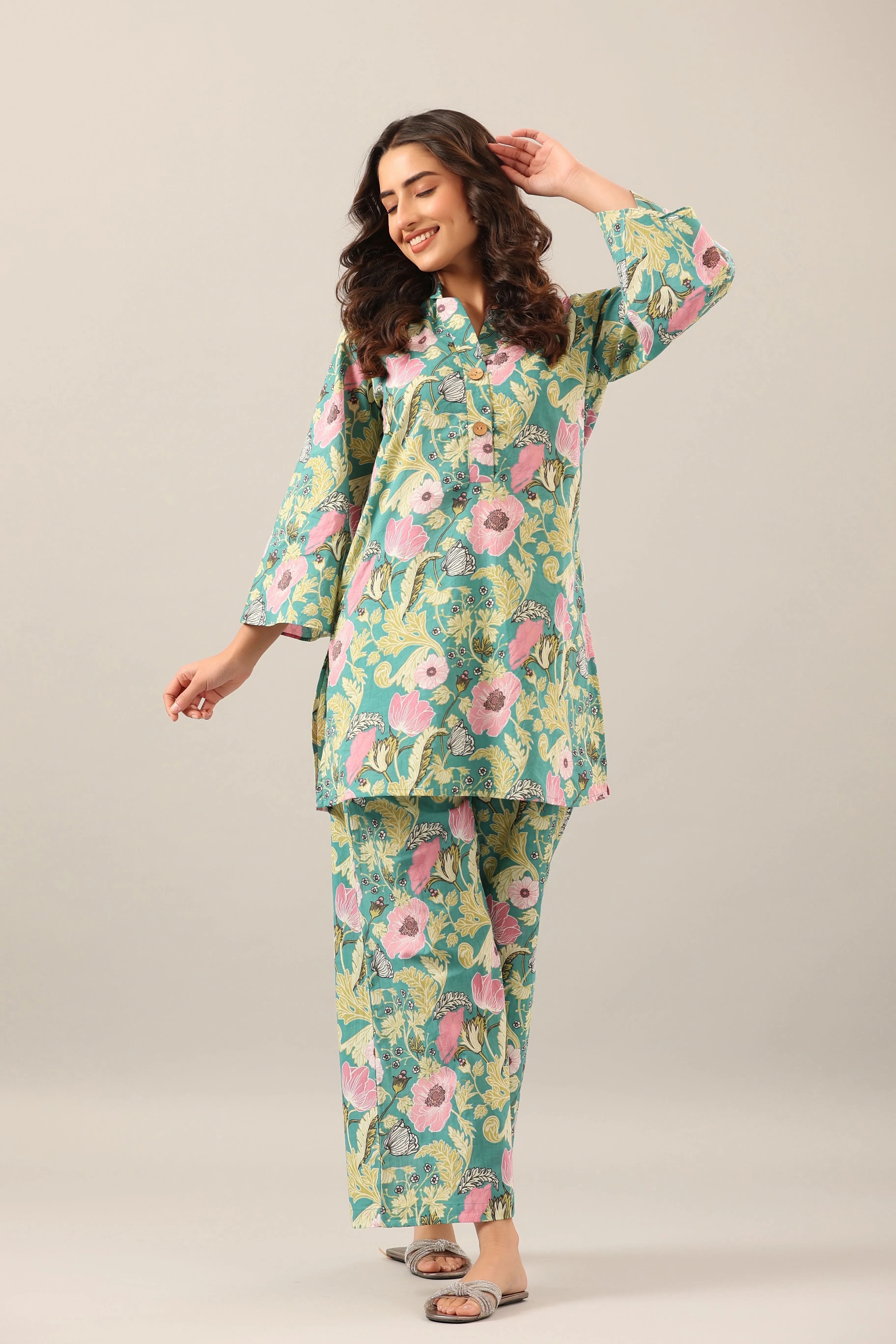 Dandelion Jaal on Green Lounge Co-ord Set