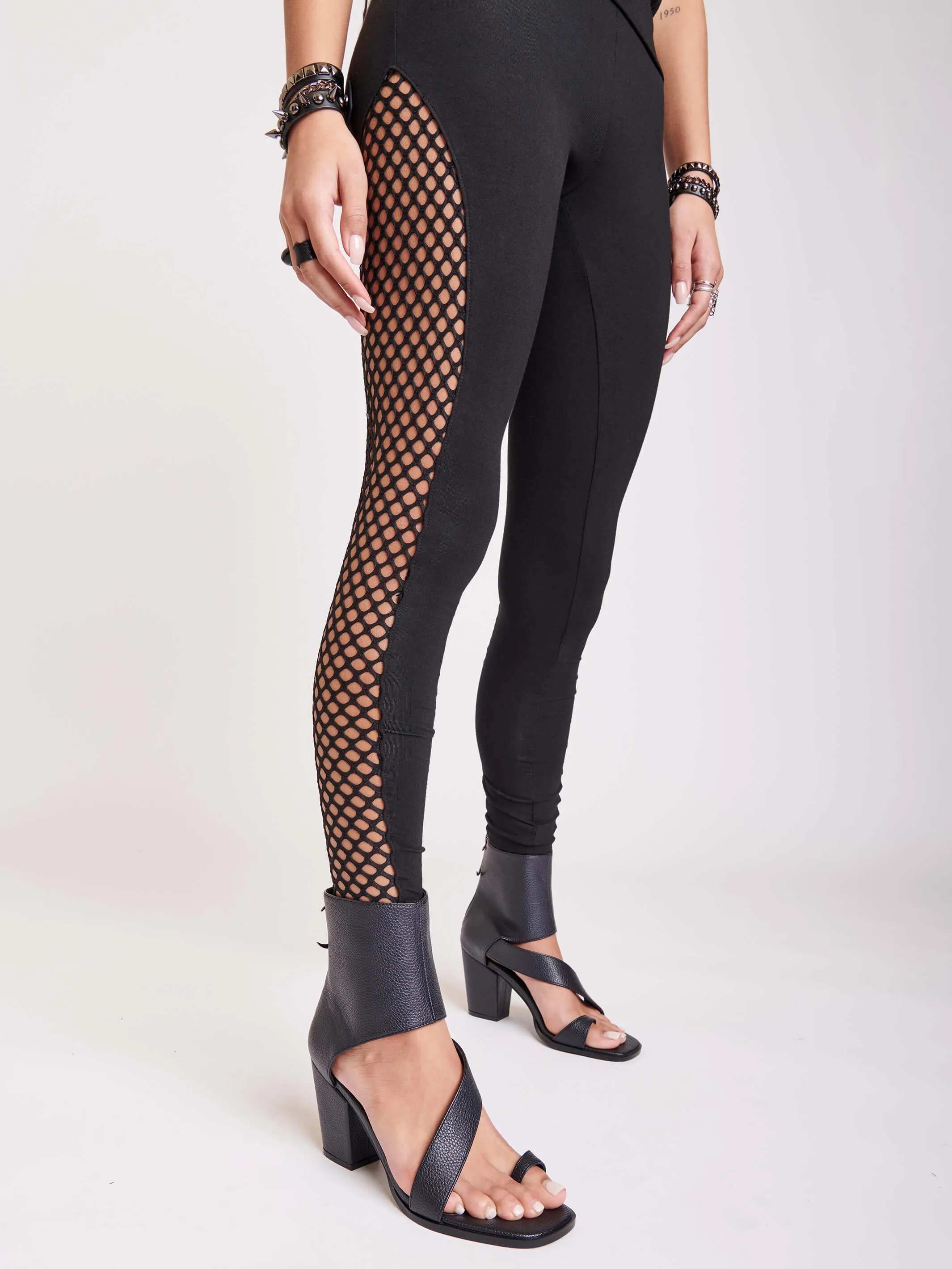 Fishnet Inset Legging