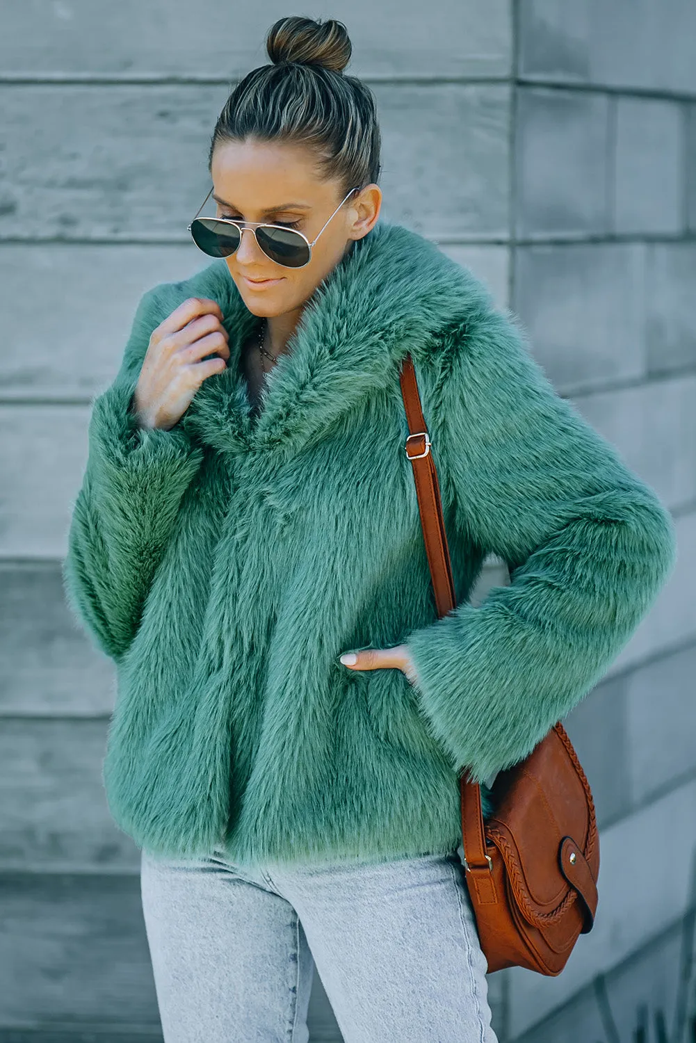 Green Collared Side Pockets Winter Fuzzy Coat