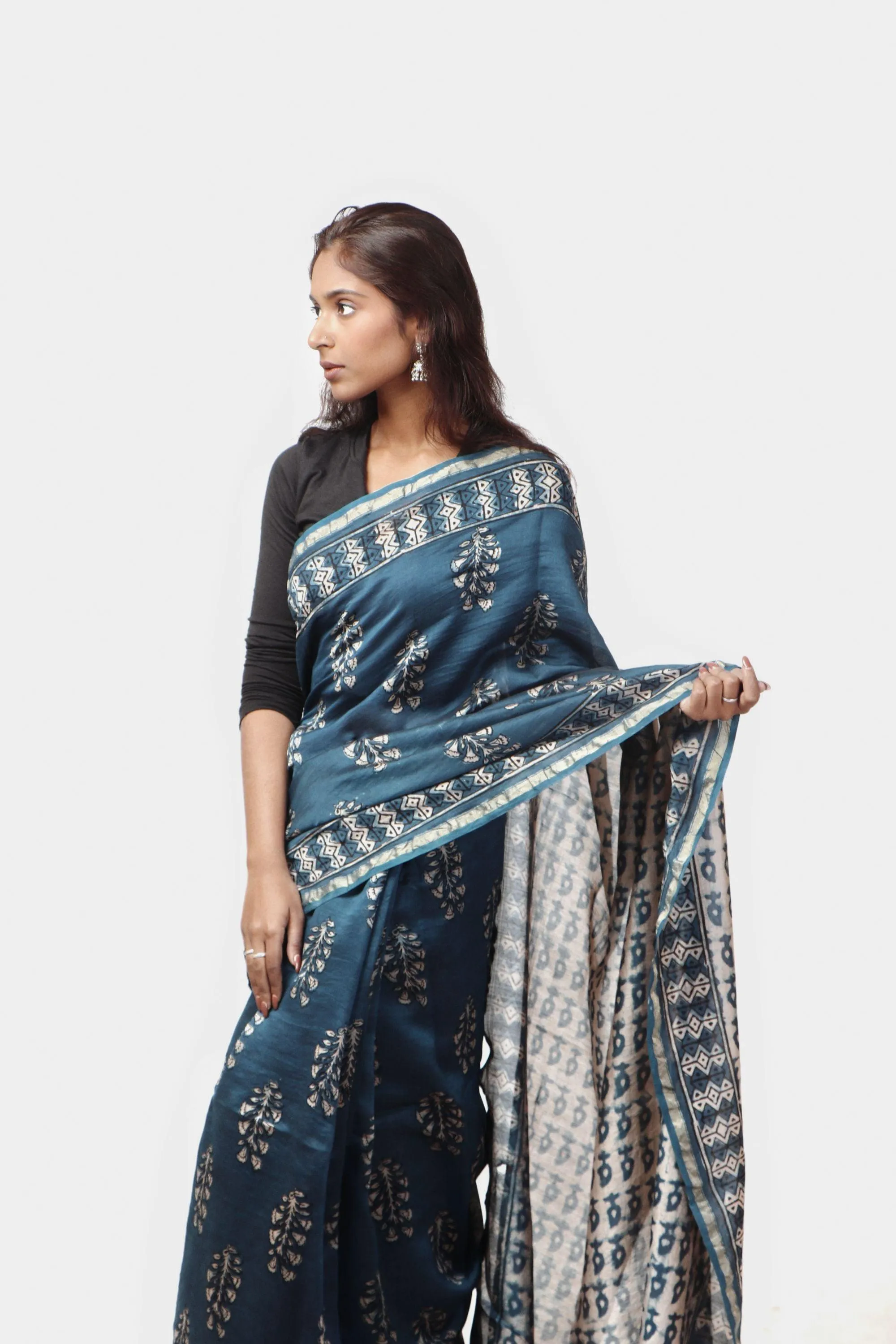 Kaisori Malhar - Dabu Light Indigo twig handblockprinted Silk Cotton saree