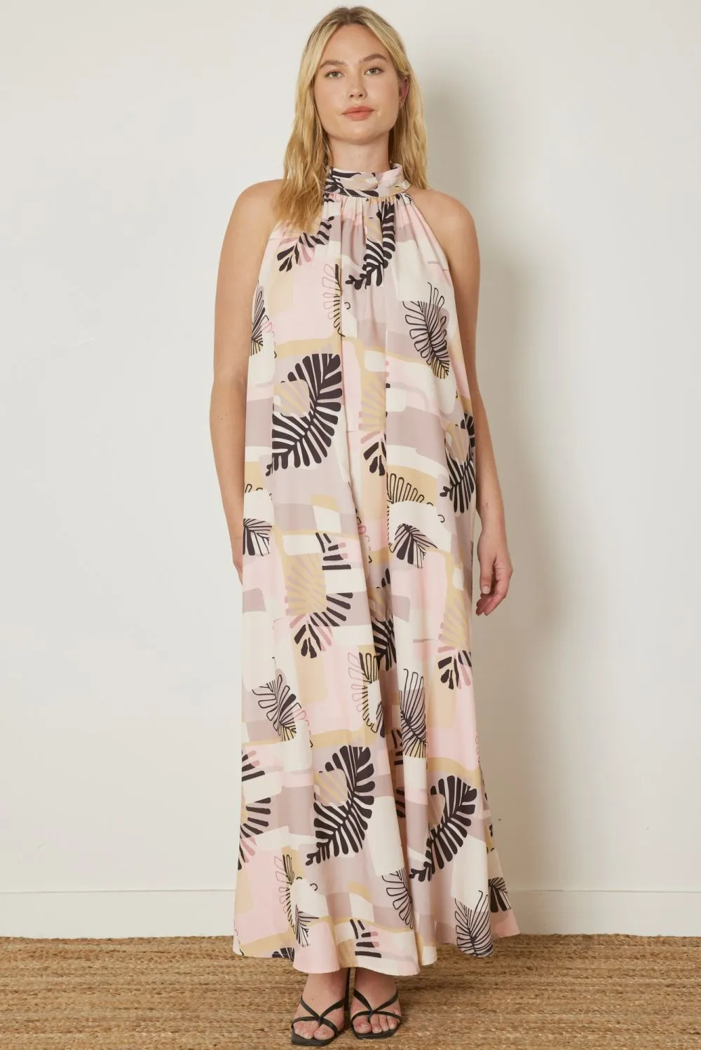 Sleeveless Maxi Dress (Plus)